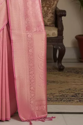 Pink woven design zari silk blend handloom banarasi saree