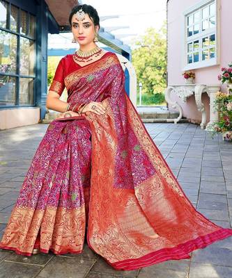 Red red woven design zari kanjeevaram saree 3
