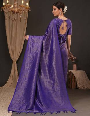 Purple woven design zari silk blend kanjeevaram saree 4