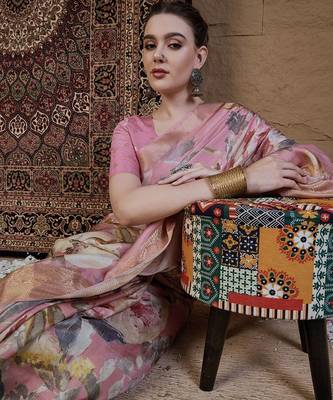 Pink floral zari silk blend sungudi saree 5