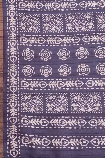 Violet women floral zari silk blend sungudi saree