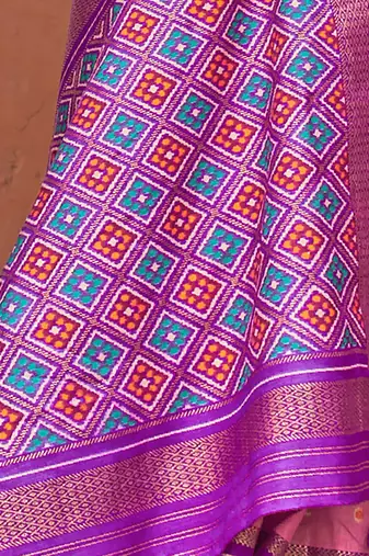 Pink pink & blue ethnic motifs woven design zari saree