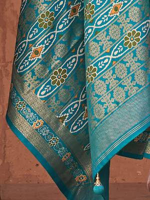 Pink pink & blue ethnic motifs woven design zari banarasi saree 4