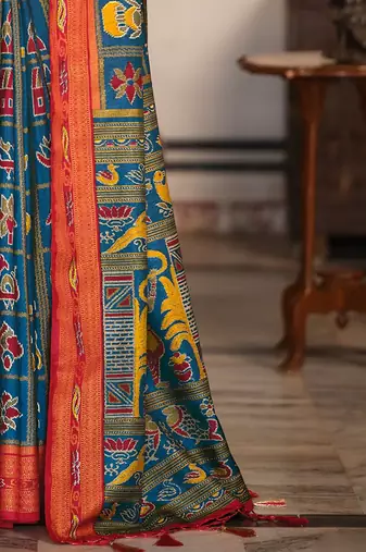 Navy blue ethnic motifs zari navy blue silk blend patola saree