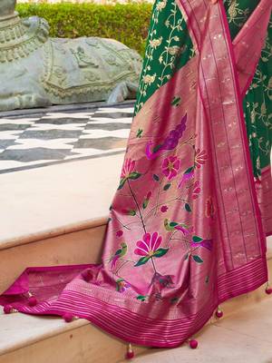 Green ethnic motifs zari silk blend banarasi saree 5