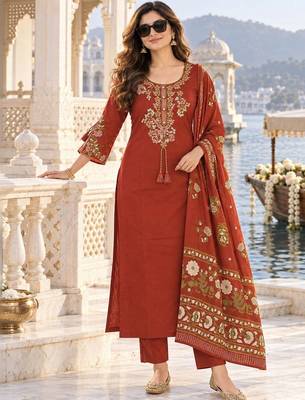 women ethnic motifs embroidered regular thread work  cotton kurta with trousers & with 1
