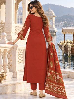 women ethnic motifs embroidered regular thread work  cotton kurta with trousers & with 2
