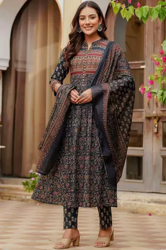 women ethnic motifs printed panelled  cotton kurta with trousers & with dupatta