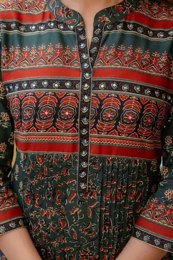 women ethnic motifs printed panelled mirror work  cotton kurta with trousers & with dupatta