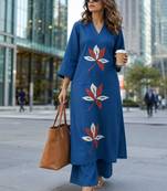 women embroidered thread work  cotton kurta with palazzos