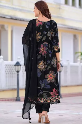 women floral printed regular thread work kurta with trousers & with dupatta
