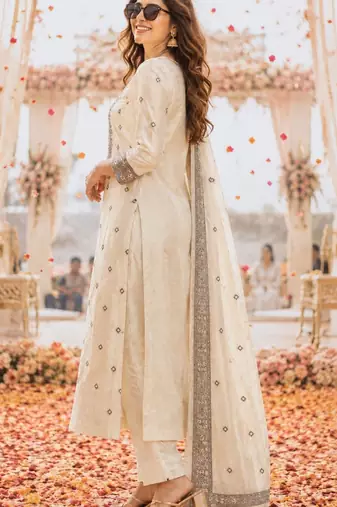 women ethnic motifs work kurta with trousers & with dupatta