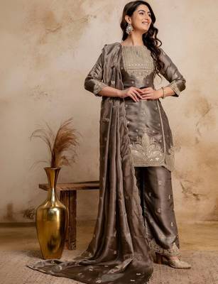 women embroidered regular kurta with palazzos & with dupatta 5