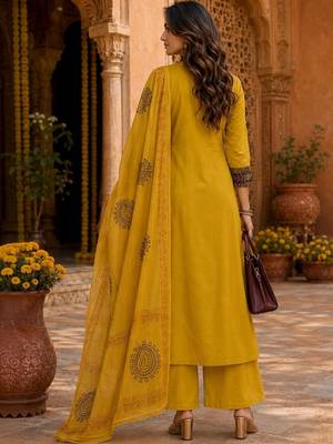women ethnic motifs embroidered regular thread work  cotton kurta with palazzos & with 4