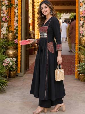 women ethnic motifs embroidered empire mirror work  cotton kurta with palazzos & with 3