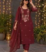 women ethnic motifs embroidered regular thread work  cotton kurta with trousers & with