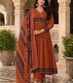 women ethnic motifs printed angrakha  cotton kurta with trousers & with dupatta