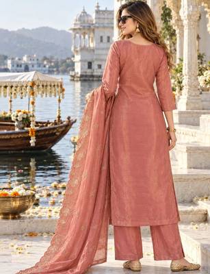 women ethnic motifs embroidered kurta with palazzos & with dupatta 2