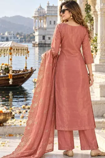 women ethnic motifs embroidered kurta with palazzos & with dupatta