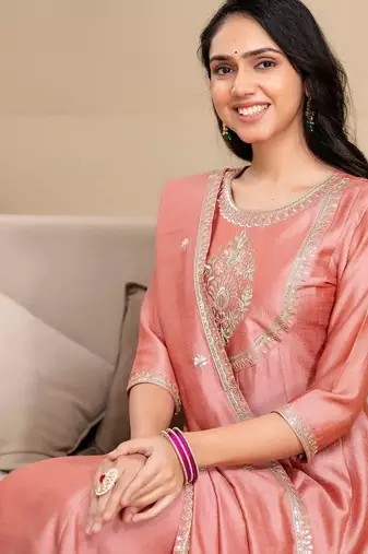 women ethnic motifs embroidered regular thread work  silk kurta with trousers & with dupatta