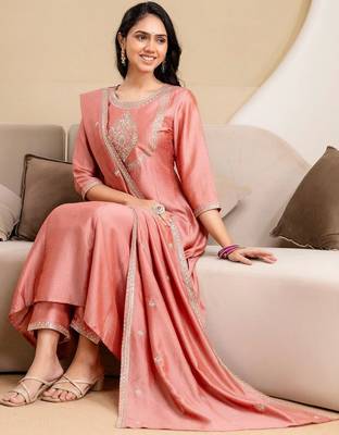 women ethnic motifs embroidered regular thread work  silk kurta with trousers & with dupatta 6