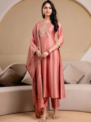women ethnic motifs embroidered regular thread work  silk kurta with trousers & with dupatta 7
