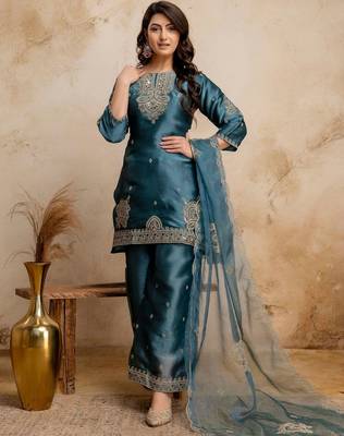women embroidered regular kurta with palazzos & with dupatta 1
