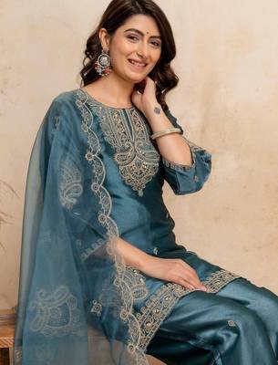 women embroidered regular kurta with palazzos & with dupatta 2