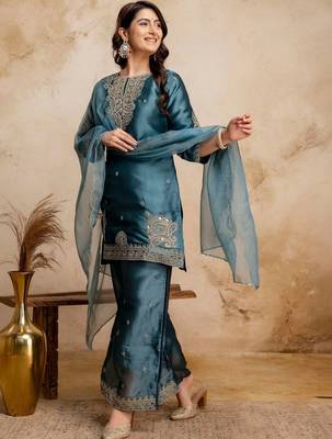 women embroidered regular kurta with palazzos & with dupatta 5