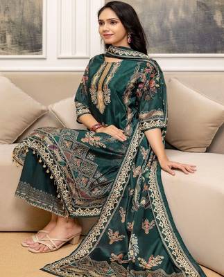 women ethnic motifs printed regular thread work kurta with palazzos & with dupatta 2