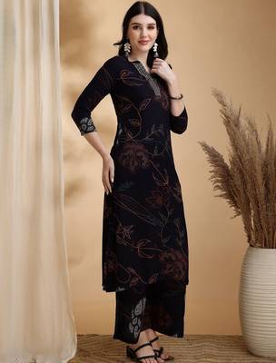 floral printed v-neck sequinned straight kurta with palazzos 6