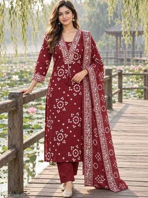 women ethnic motifs printed regular mirror work  cotton kurta with trousers & with dupatta 1