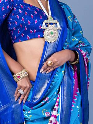 Blue ethnic motifs silk blend pochampally saree 4