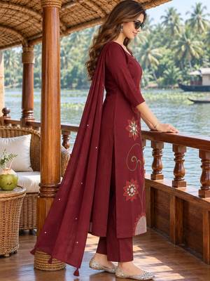 women ethnic motifs embroidered regular mirror work  cotton kurta with trousers & with 2