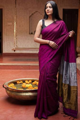 Magenta zari  cotton khadi saree