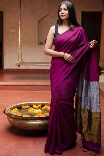 Magenta zari  cotton khadi saree