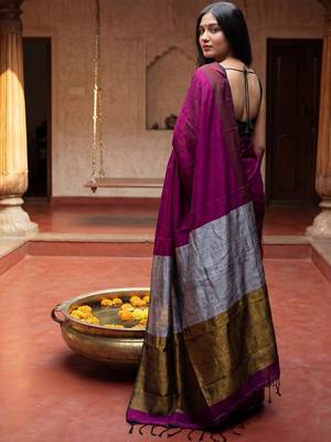Magenta zari  cotton khadi saree 2