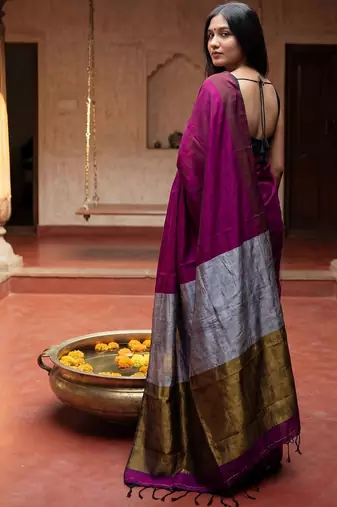 Magenta zari  cotton khadi saree