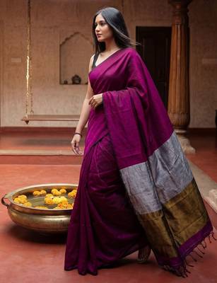 Magenta zari  cotton khadi saree 3