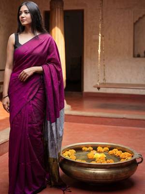 Magenta zari  cotton khadi saree 4
