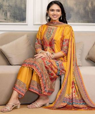 women ethnic motifs printed regular mirror work kurta with palazzos & with dupatta 5