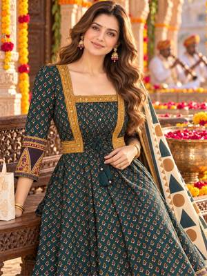 women ethnic motifs printed empire  cotton kurta with trousers & with dupatta 2