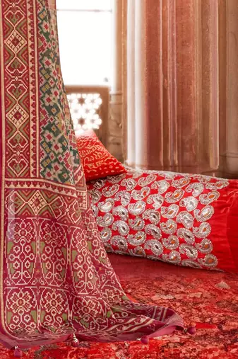 Sea green ethnic motifs silk blend patola saree