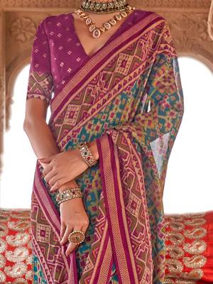 Turquoise silk blend patola saree 4