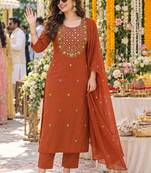 women ethnic motifs embroidered regular mirror work  cotton kurta with trousers & with