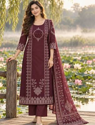 women ethnic motifs embroidered regular mirror work  cotton kurta with trousers & with 1