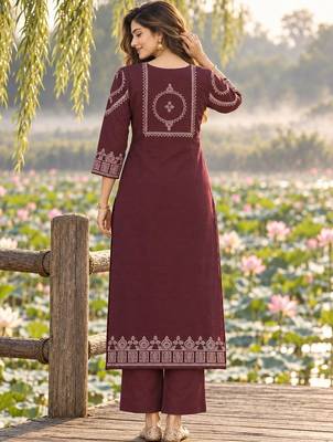 women ethnic motifs embroidered regular mirror work  cotton kurta with trousers & with 4