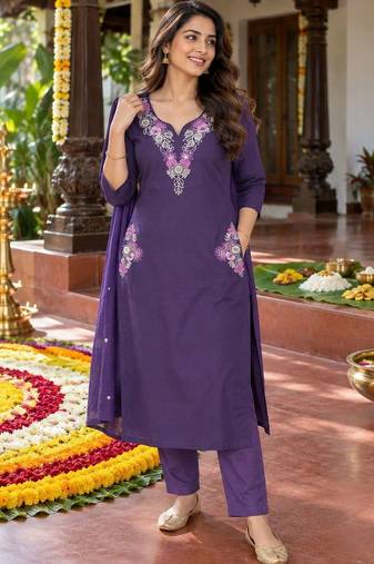 women ethnic motifs embroidered regular mirror work  cotton kurta with trousers & with