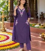 women ethnic motifs embroidered regular mirror work  cotton kurta with trousers & with