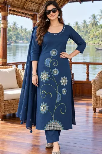 women ethnic motifs embroidered regular thread work  cotton kurta with trousers & with
